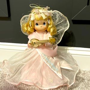 Porcelain angel precious moments doll